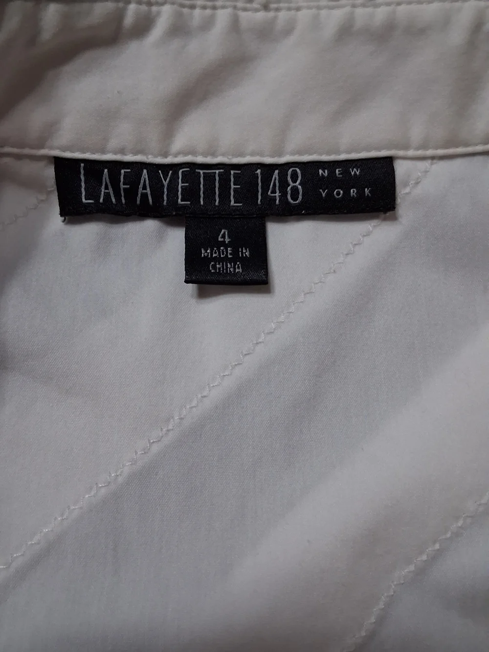 Lafayette 148 New York White Sleeveless Textured Button-Front Shirt - Picture 2 of 4